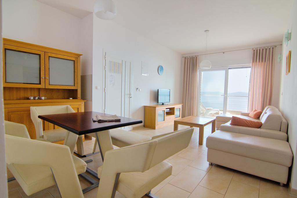 Apartments Vela Sollis Marusici  Kamer foto